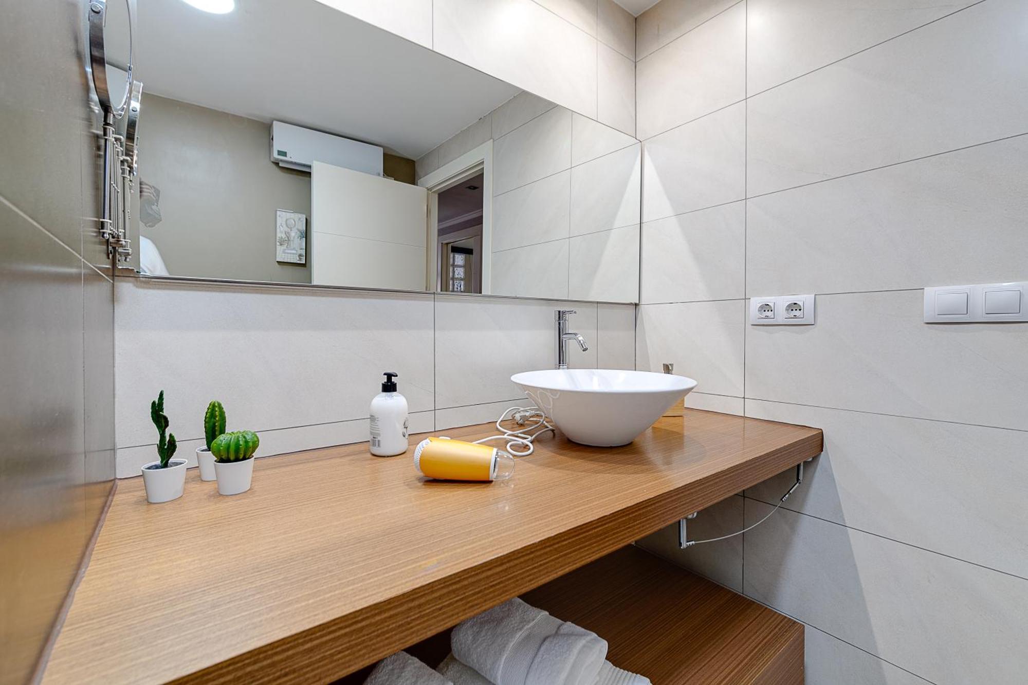 Hb Apartments - Mercado Central - Rambla Alicante - La Suite De La Playa المظهر الخارجي الصورة